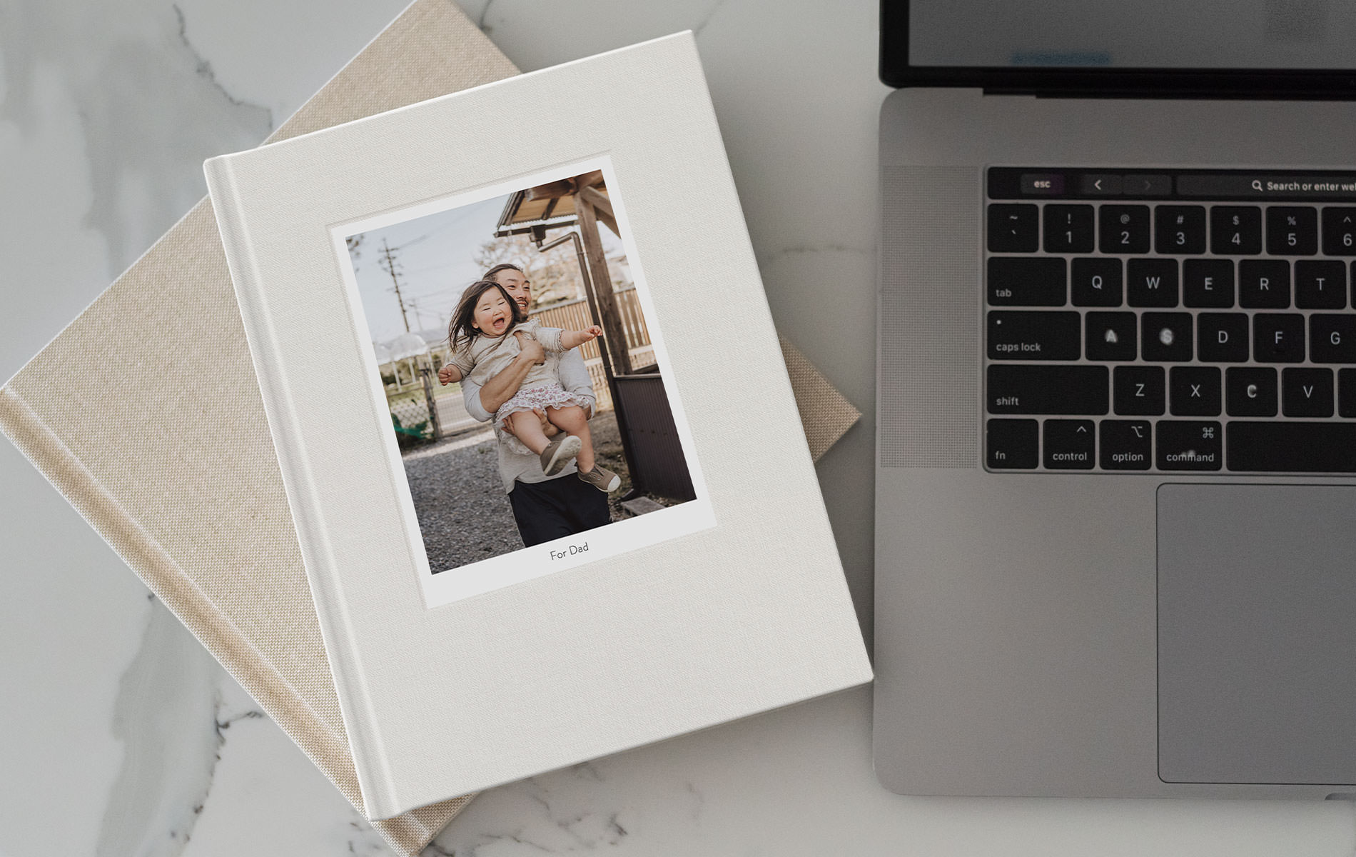 Premium photo book of girl with dad