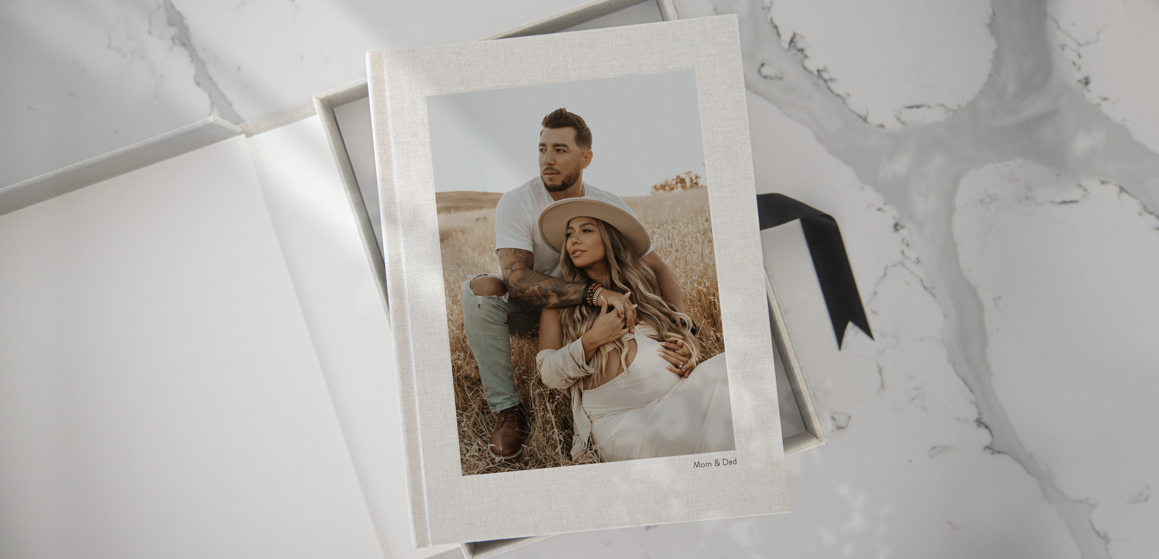 Pregnancy photo album with maternity photo on cover