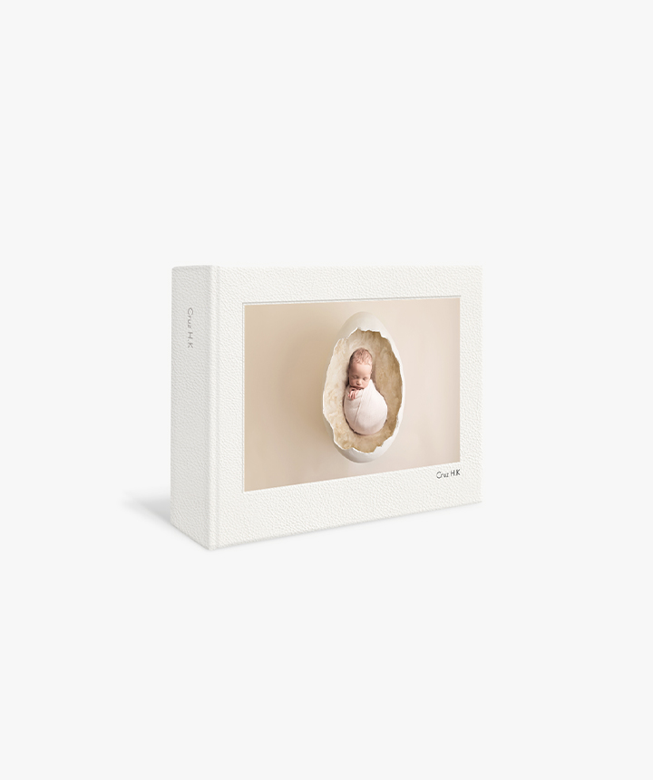 Product Image For Medium Landscape Leather Photo Album